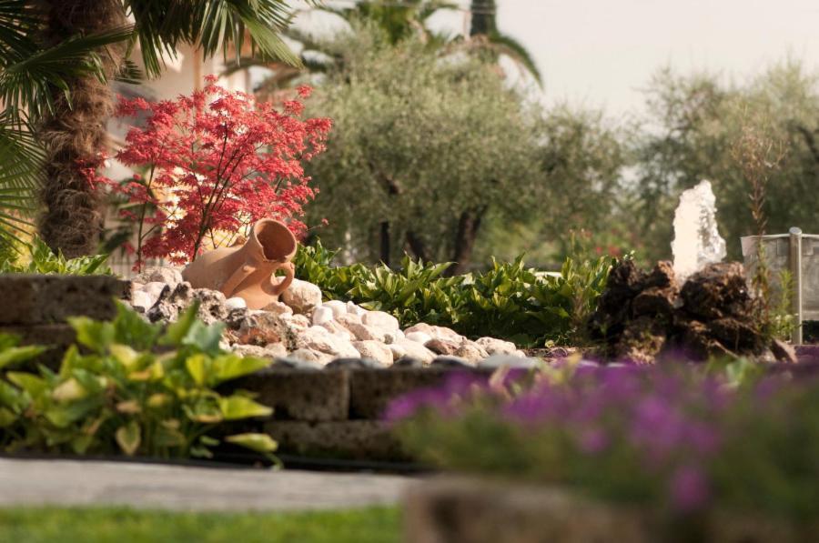 Hotel Villa Olivo Resort 3S Bardolino Eksteriør bilde